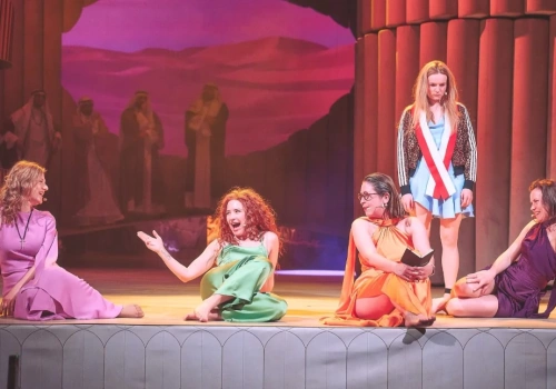 Sexy dolls. Nowe czasy w Teatrze Modrzejewskiej