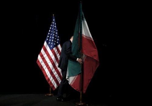 Biały Dom uważa, że zbliża się do zawarcia porozumienia z Iranem. Cena ropy mocno w dół