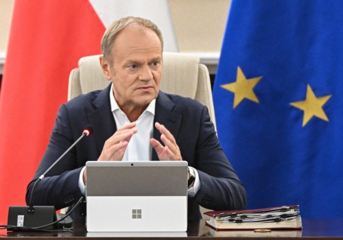 Jak zwiększyć udział polskich firm w zamówieniach publicznych? Rekomendacje dla rządu i samorządów