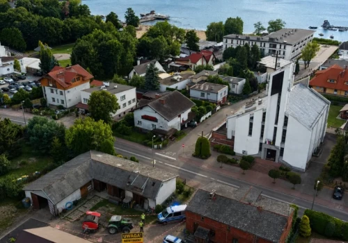 Policja zarządziła ewakuację części Charzyków po odnalezieniu niewybuchów