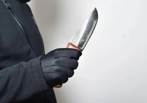 14-latka we Francji zginęła od ciosów nożem