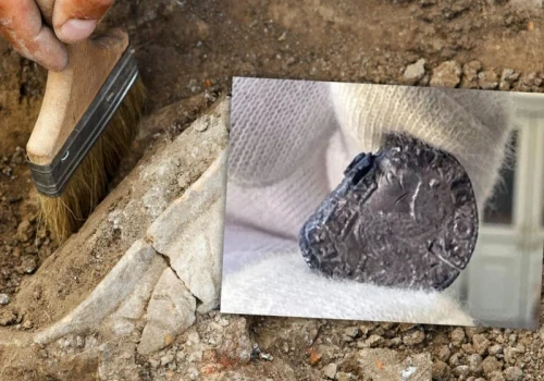 Poszukiwacze metali trafili na coś wyjątkowego. „Baranek Boży” i proroctwo