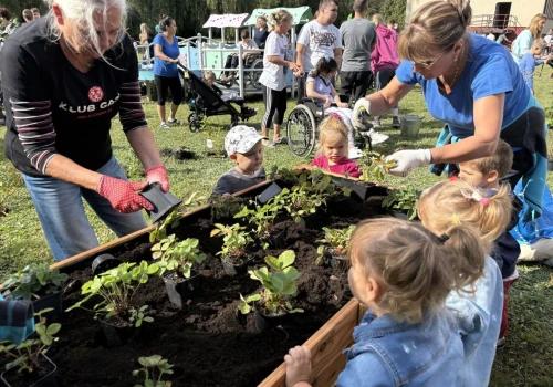 Klub Gaja tworzy ogrody dla przyrody i społeczności w Mesznej i Bielsku-Białej
