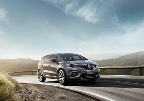 7-osobowy, używany Renault Espace V od pierwszego właściciela. Przegląd krajowego rynku wtórnego