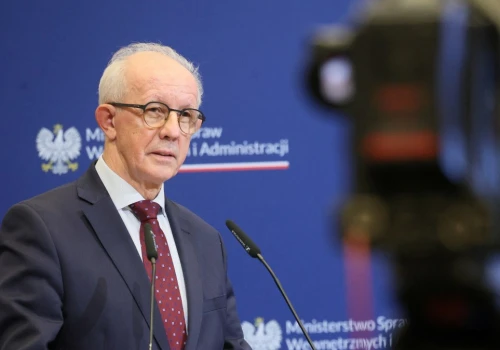 ​Pożar lasu na Lubelszczyźnie. Wiceszef MSWiA o szczegółach akcji