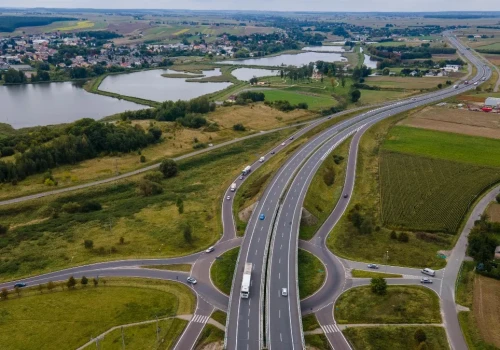 Toksyczne odpady na budowie drogi. S12 zmienia trasę