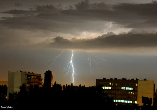 Nad Kraków nadciąga załamanie pogody. Wydano ostrzeżenie