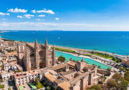 Tam nie musisz martwić się o pogodę ☀️🏝️ Zbiór lotów na wyspy od 195 PLN ✈️