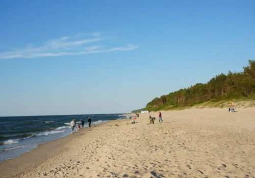 Zejście na plażę przy nowym hotelu wzbudza emocje. Oto jak wygląda