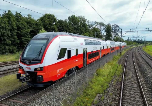 ÖBB i Stadler pokazują pierwszego piętrowego Cityjeta