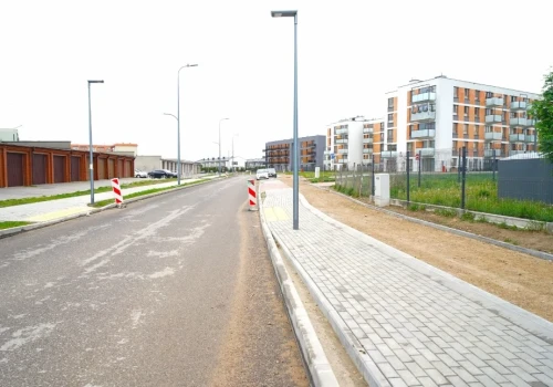Kiedy otwarcie ul. Szwanke w Ciechanowie? Modernizacja drogi i budowa trasy dla rowerów na finiszu