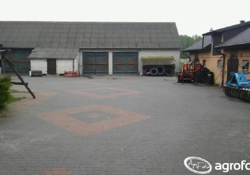 Rolnicy nie nadążają z wymianą azbestu. MRiRW zmienia termin