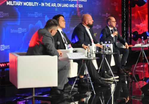 UE przyspiesza prace nad mobilnością wojskową