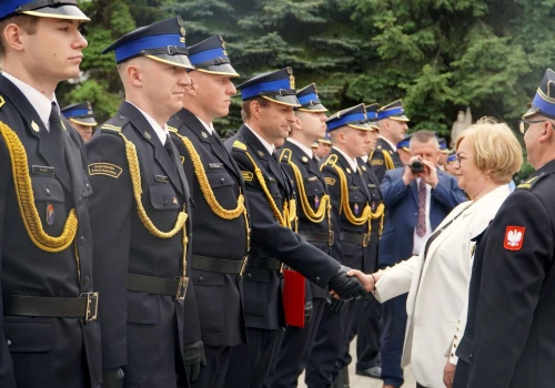 Święto rzeszowskich strażaków. Odznaczenia, awanse i wyrazy uznania