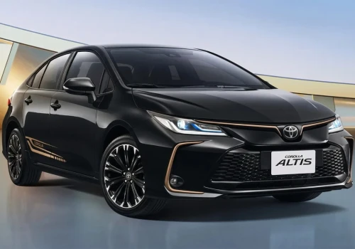 Toyota Corolla w wyjątkowej wersji. Ten emblemat zdradza wiek