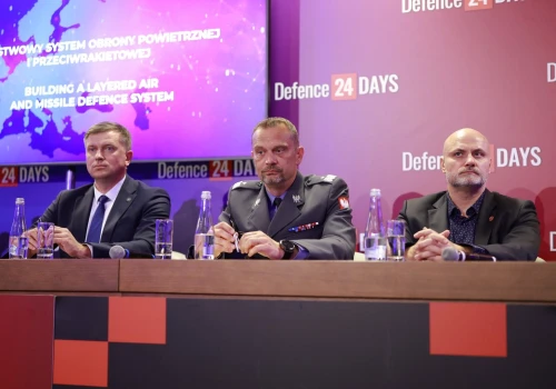 Modernizacja co kwartał, ale jak? Przeciwlotnicy potrzebują rakiet i ludzi