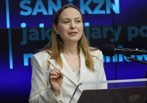 Dłuższa praca dla kobiet, krótsza dla mężczyzn. W rządzie jest plan