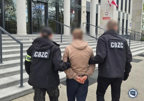 Znany urzędnik i były dyrektor przedszkola aresztowany za posiadanie materiałów z udziałem dzieci!