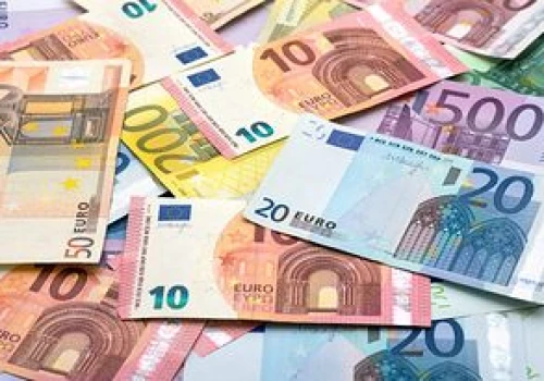 Ile kosztuje euro? Kurs euro do złotego PLN/EUR 07.05.2026