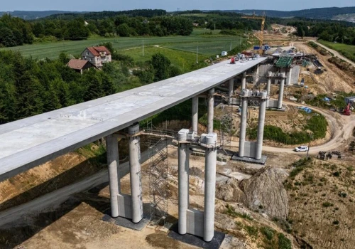 Wykonawca uciekł z budowy S19. „Rząd nie radzi sobie z inwestycją”