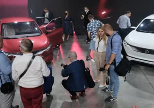 Izera wraca do życia z partnerem z Tajwanu. Feniks z popiołów czy pudrowane zombie?
