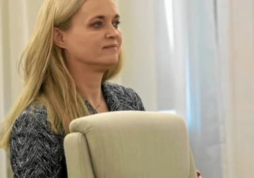 Ministra zdrowia chce cięcia pensji w szpitalach