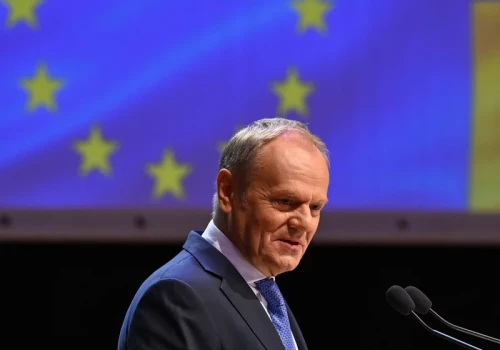 Tusk atakuje Nawrockiego. Powiązał SAFE ze sprawą Zondacrypto