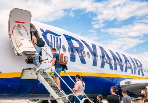 Ryanair zmienia lotnisko na ważnej turystycznej trasie z Polski. Podróżni będą mieli łatwiej