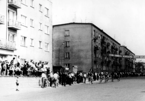 Rzadko oglądaliśmy wyścigi kolarzy na Alejach 1 Maja