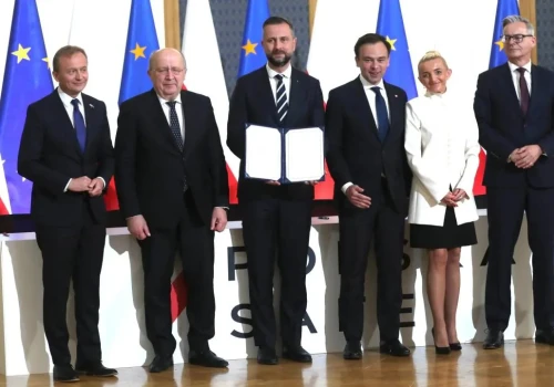 Podpisali SAFE. Co to oznacza dla Polaków? 