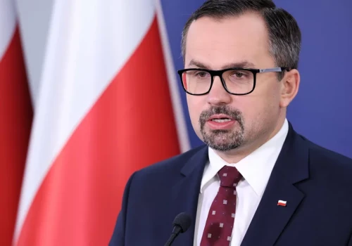 Współpracownik Horały zatrzymany w obławie na pedofilów. Poseł wydał oświadczenie