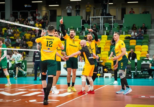 GKS Katowice awansuje do PlusLigi! Siatkarze GieKSy triumfują w PLS 1. Lidze!