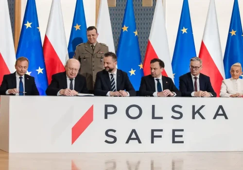 Miliardy na zbrojenia. Polska podpisuje umowę SAFE na 180 mld zł