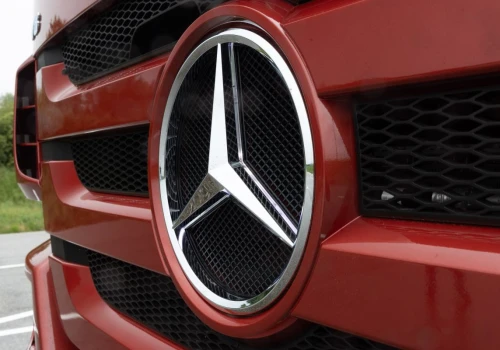 Ależ ruszyło! Niemcy już mają o połowę więcej zamówień na auta. Rekord Daimler Truck
