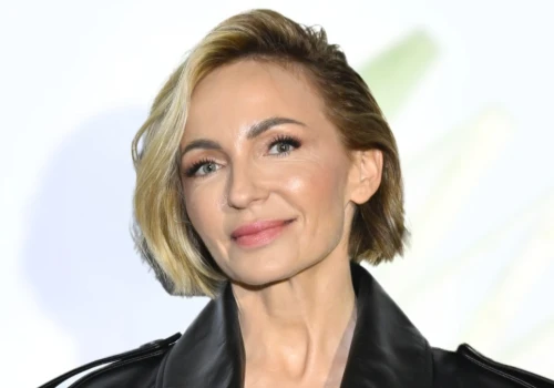 Moda to dodatek - trzeba kochać siebie. Anna Wyszkoni zachwyciła na pokazie