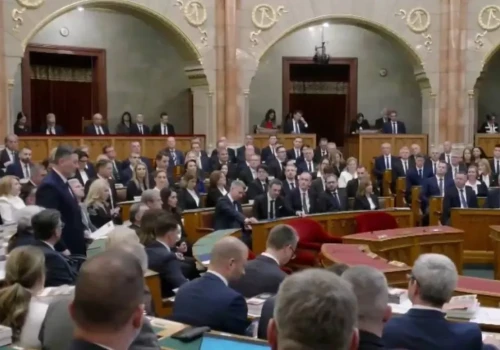 Węgry zmieniają władzę! Deputowani przysięgli wierność konstytucji