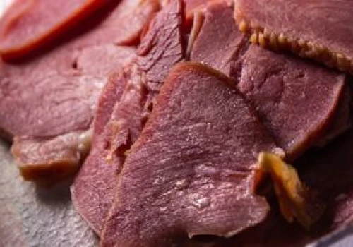 W PRL-u zajadano ze smakiem. Dziś wywołuje tylko grymas, a świetnie wzmacnia stawy