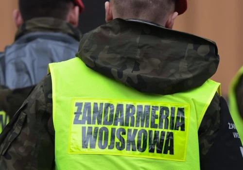 Niezidentyfikowany obiekt znaleziony pod Bartoszycami. To może być dron