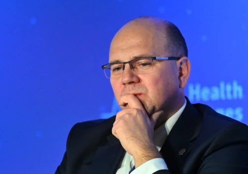 Lex Szarlatan coraz bliżej. Jest zgoda na nowe etaty, koszty zrównoważą wpływy z kar
