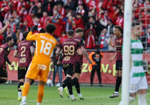 Widzew pozamiatał w pierwszej połowie i zepchnął Lechię pod kreskę