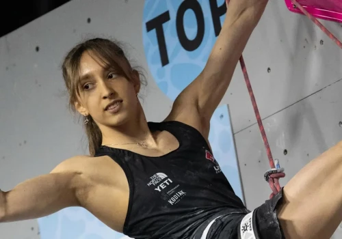 Annie Sanders i Neo Suzuki triumfują w prowadzeniu na World Climbing Series w Wujiang