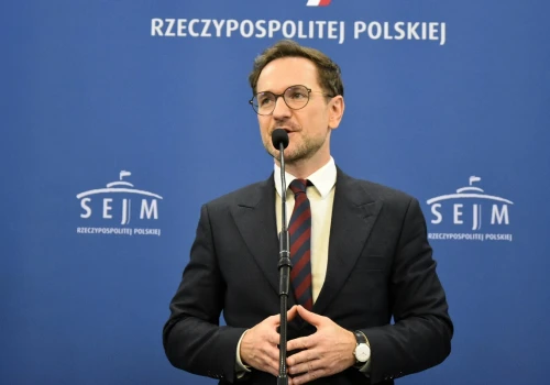 Buda wprost o tym, co może czekać nasze dzieci z powodu SAFE