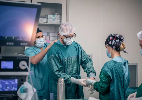 Terapia lekami GLP-1 przed operacją bariatryczną zwiększa utratę masy ciała nawet do 25%