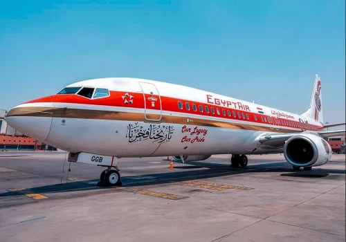 EGYPTAIR. Barwy retro na B737-800 na 95-lecie (zdjęcia)