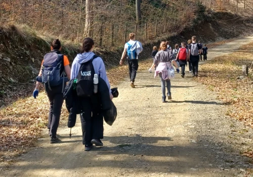 PTT nie odpuszcza sprzątania. Z workami na szlaki Babiej Góry