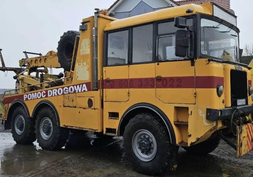 Jeden silnik, a jedzie na trzech paliwach. Ten 15-litrowy potwór pociągnie wszystko