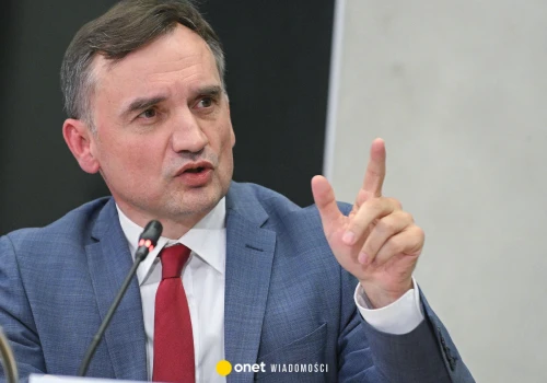 Ujawniamy kulisy wyjazdu Zbigniewa Ziobry do USA. 
