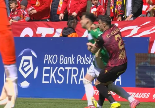 Burza po decyzji sędziego w meczu Widzewa. 