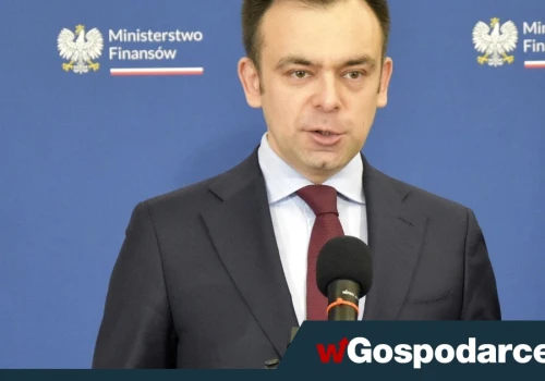 Minister Domański dał swoim ludziom 83 mln zł nagród