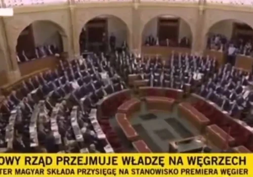 Dziwne zachowanie tłumacza TVN24 podczas zaprzysiężenia premiera Węgier. „Zapasy erotyczne”